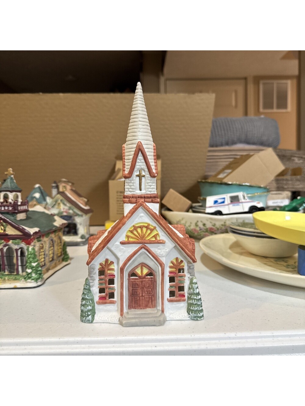 Vtg 1989 Dickensville Collectibles Christmas Village Church (Rex & Lee) light up
